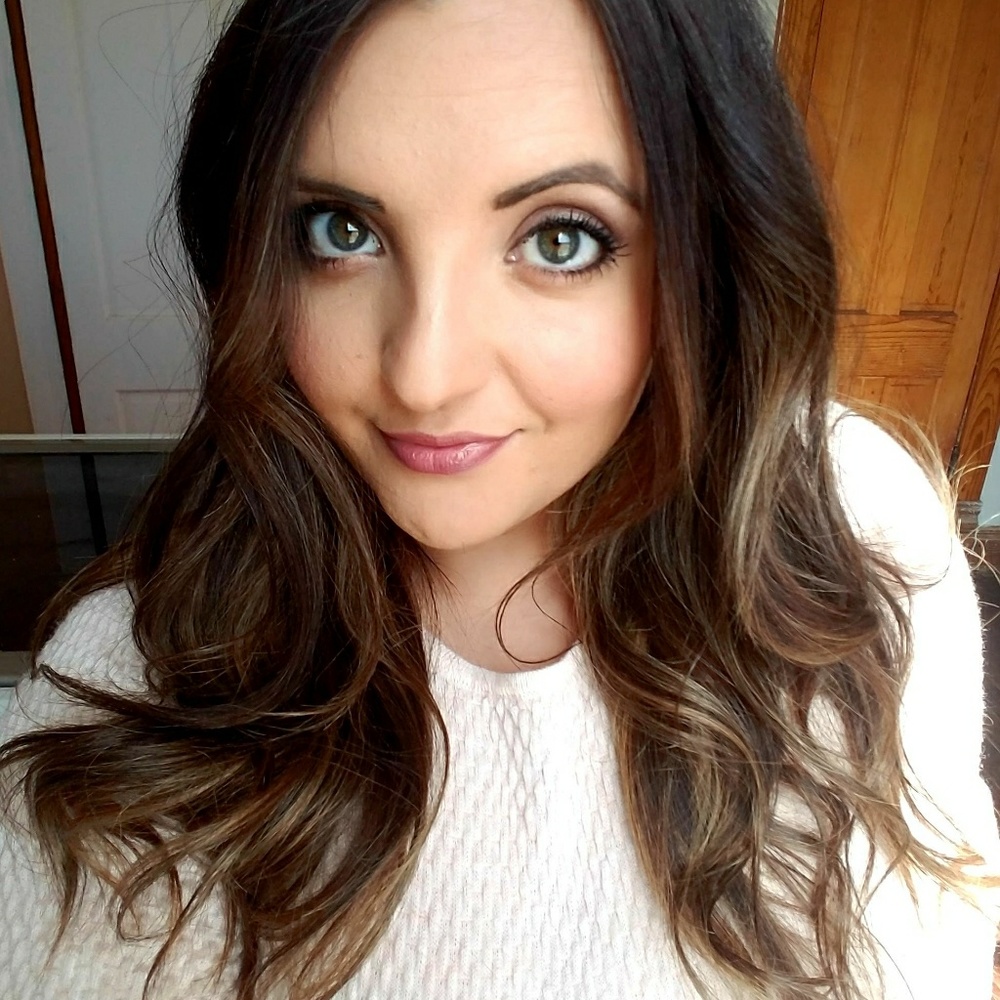 Meet your Posher, Cortney